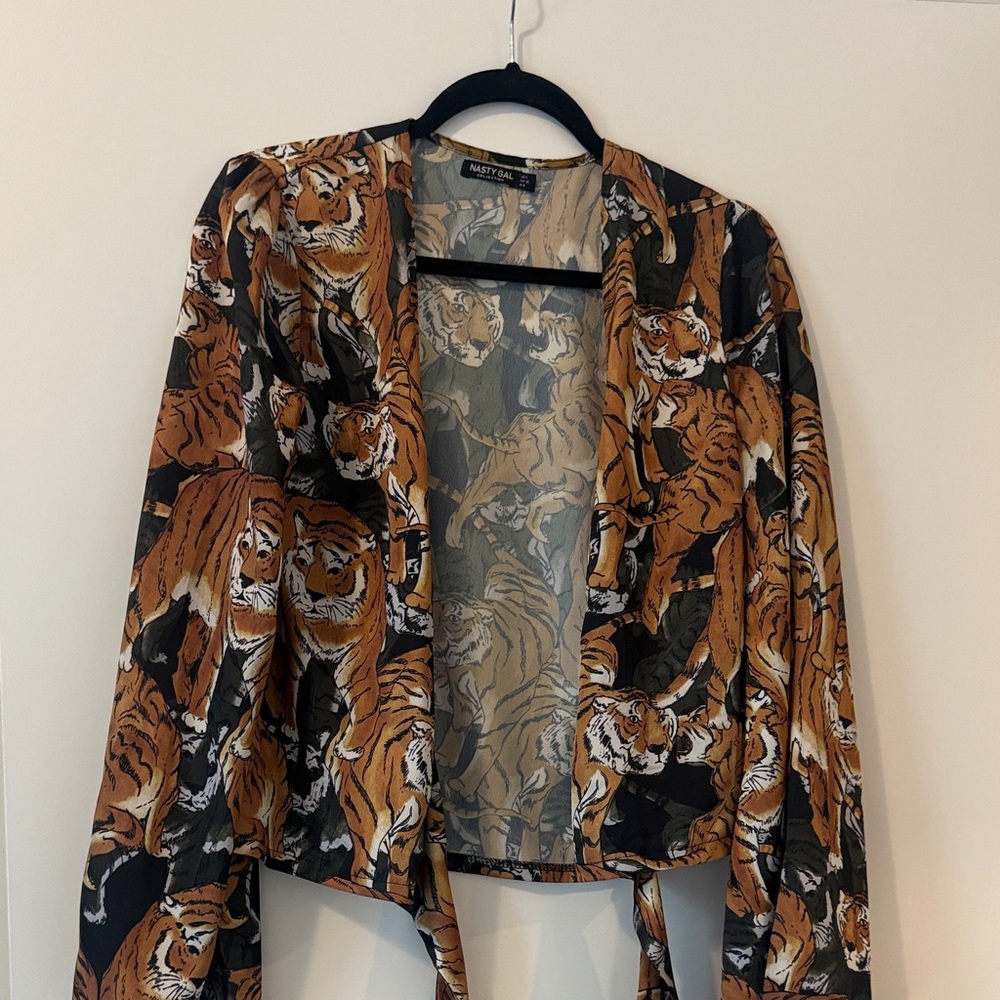 Nasty gal Tiger Print tie up top in size 4